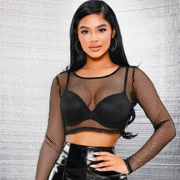 FISH. NET. 🖤 CROP. TOP! - Picture 2 of 2